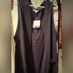 woman’s vest xxl navy